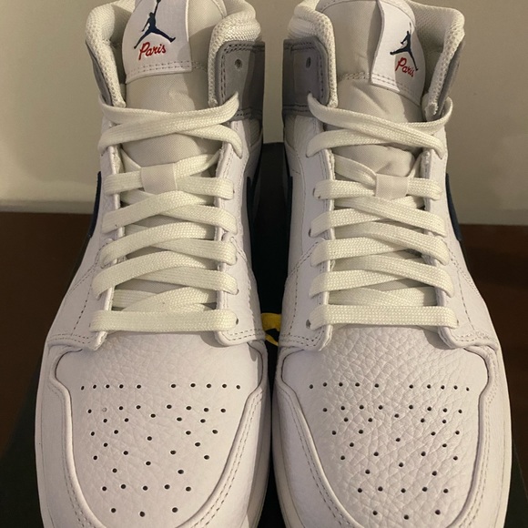 Nike Air Jordan 1 Mid PI Paris White Midnight Navy Sneakers DR8038-100 Men's 8.5 - Picture 2 of 6
